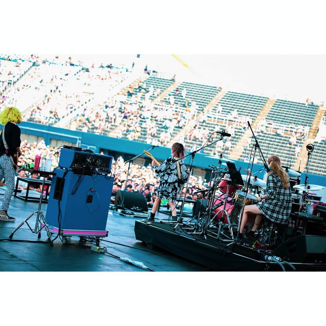 SCANDALさんのインスタグラム写真 - (SCANDALInstagram)「2019.08.18/August 18, 2019 "SUMMER SONIC 2019 OSAKA" 1.マスターピース/Masterpiece 2.恋するユニバース/Koisuru Universe 3.FREEDOM FIGHTERS 4.STANDARD 5.瞬間センチメンタル/Shunkan Sentimental 6.Fuzzy 7.テイクミーアウト/Take Me Out 8.SCANDAL BABY #scandal #summersonic2019 #サマソニ」8月18日 18時20分 - scandal_band_official