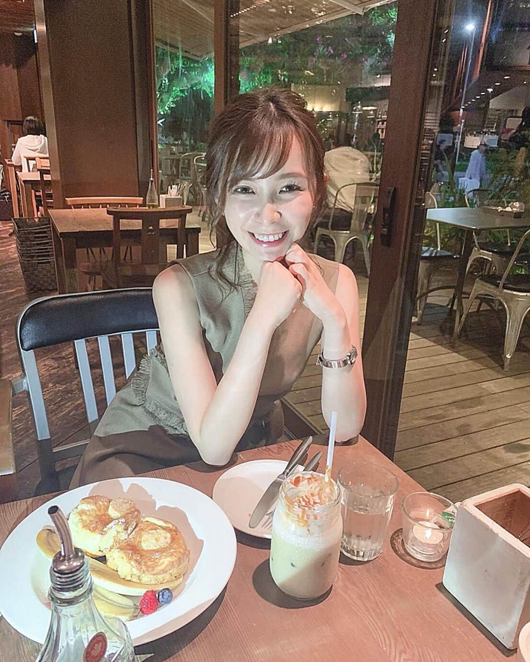 黒澤詩音のグルメインスタ