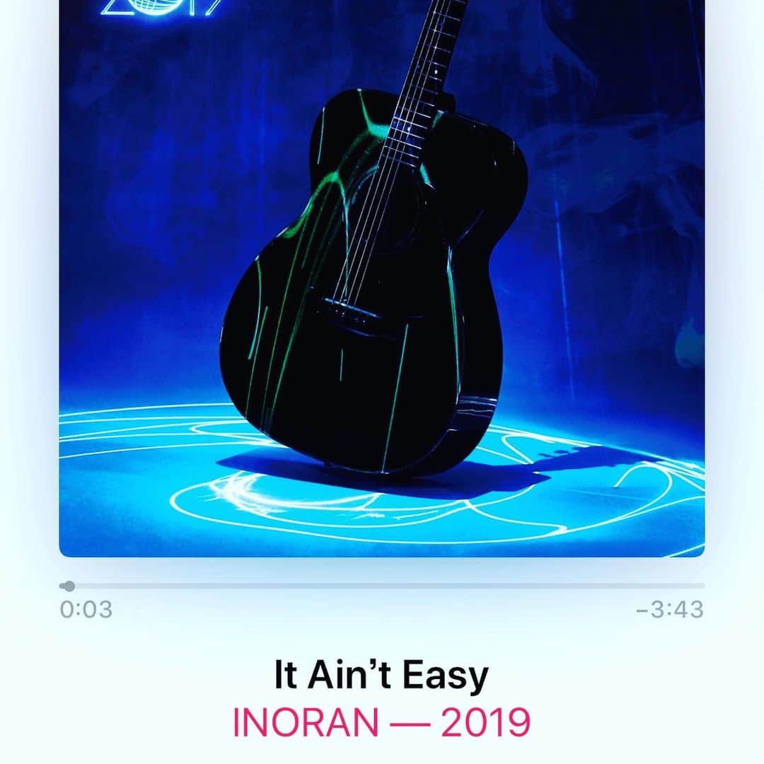 鎌田ひかりさんのインスタグラム写真 - (鎌田ひかりInstagram)「2019.8.7 #LUNASEA #ルナシー #guitar #INORAN さんのアルバムがリリースされました😃 今年も、#イノラン さんにお声をかけていただきデュエットやコーラスを歌わせて頂きました🎤 ３曲、がっつり歌ってます。 🎵Don't You Worry 🎵It Ain't Easy 🎵Long Time Comin  とくに Long Time Comin は、２コーラス目で主メロを歌わせていただいてます🥺 是非聞いてください😊  New Album「2019」 NOW ON SALE!!!!!!!!! YouTube https://youtu.be/kl2gevLgDF4  SpotifyやApple Musicなどの聴き放題サービスと、レコチョクやmoraなどのダウンロードサービスで全曲配信スタートしています！✨ 各配信サイトへのリンクはコチラ https://king-records.lnk.to/2019_DIID  過去に歌った曲も、是非聞いてね😚  2014.3.19 🎵sakura https://youtu.be/4R0xJdLZXoQ  2016.8.24 🎵Wherever I go https://youtu.be/FSXBFGVCcqk」8月18日 18時34分 - kamata.hikari