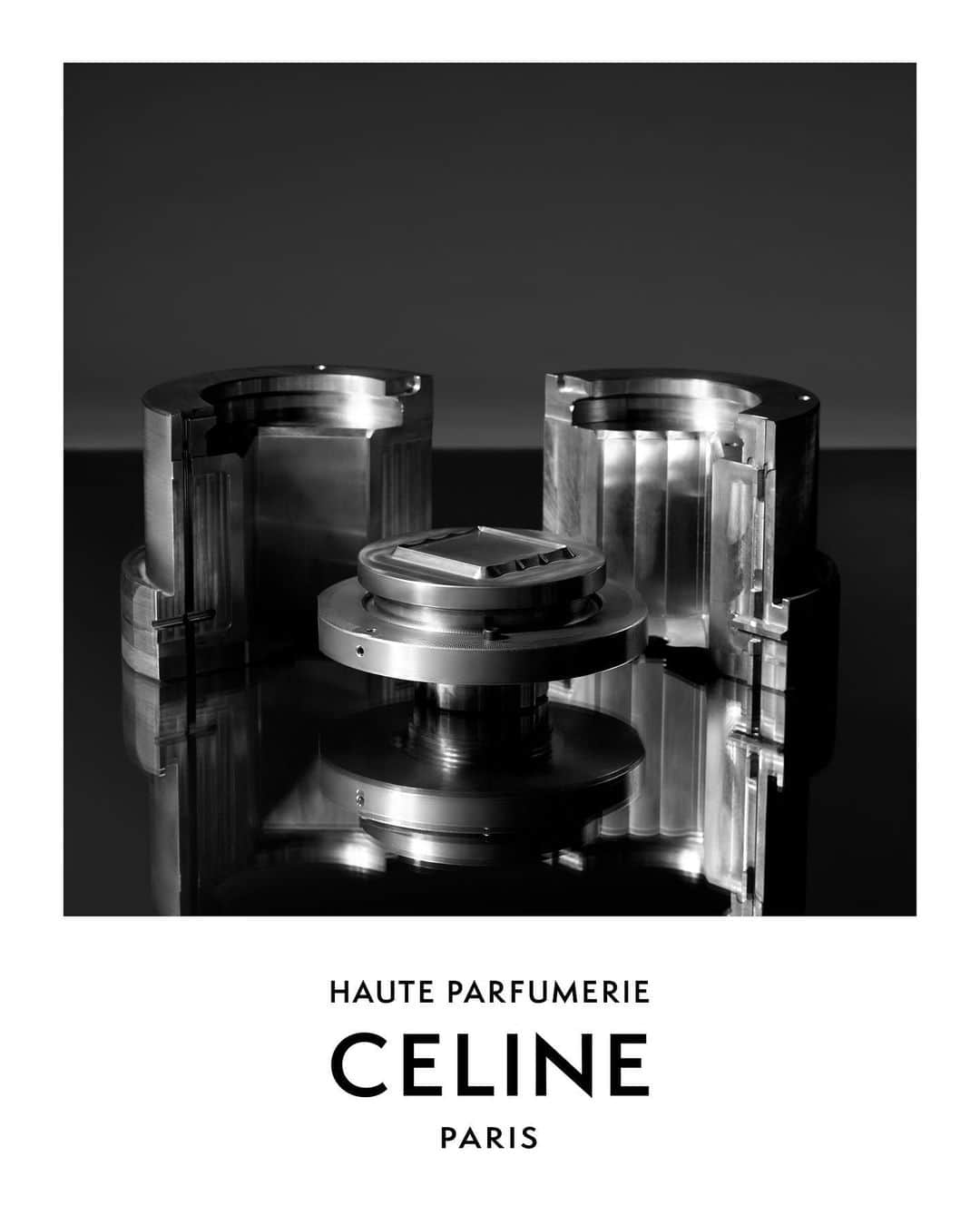Celineさんのインスタグラム写真 - (CelineInstagram)「LA COLLECTION CELINE HAUTE PARFUMERIE CELINE HAUTE PARFUMERIE COLLECTION DEBUT ⠀⠀⠀⠀⠀⠀ DISPONIBLE FIN OCTOBRE 2019 AVAILABLE LATE OCTOBER 2019 ⠀⠀⠀⠀⠀⠀ #CELINEBYHEDISLIMANE  #CELINEHAUTEPARFUMERIE」8月18日 18時41分 - celine
