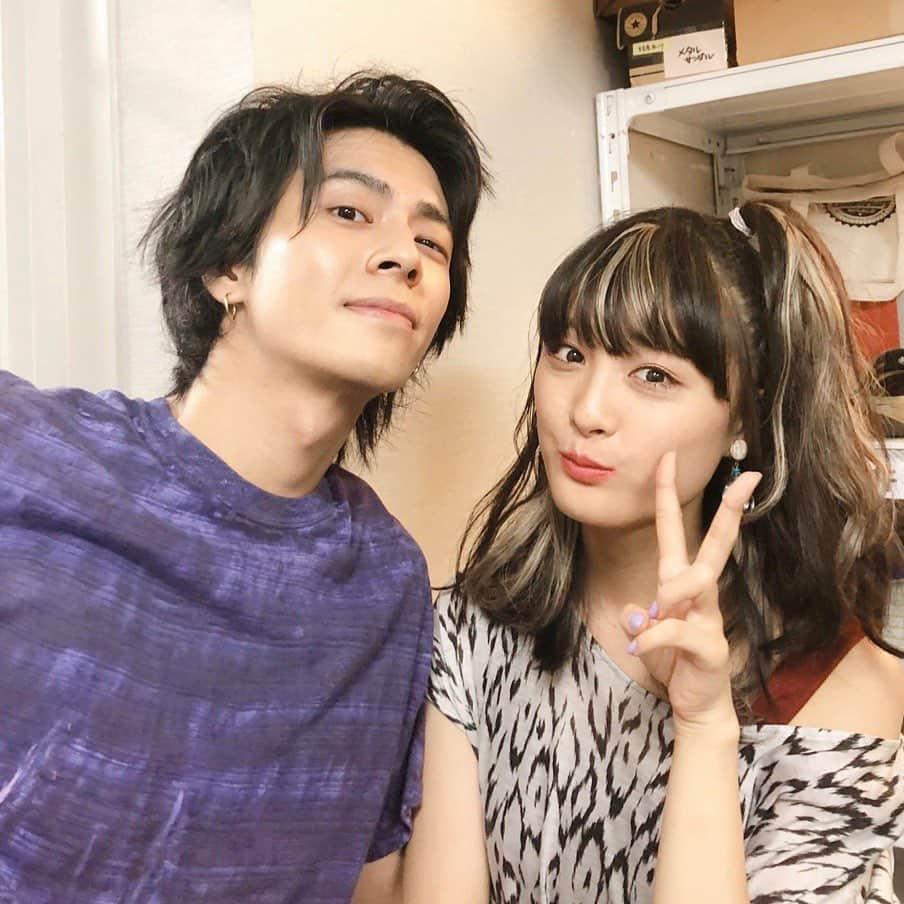 大友花恋さんのインスタグラム写真 - (大友花恋Instagram)「今夜はあなたの番です、第17話。 なぜかほっこり、あいりと柿沼☺️」8月18日 18時59分 - karen_otomo