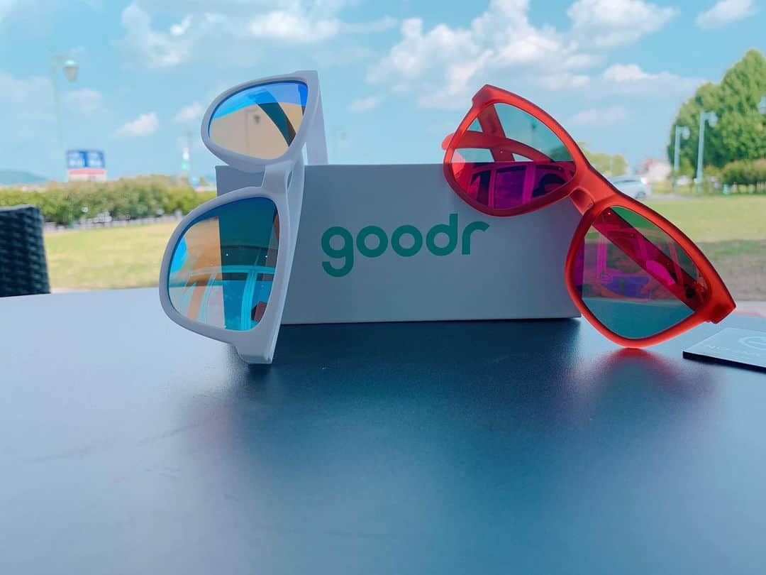 会津雄生のインスタグラム：「・ @goodr_jp  #goodr_jp #runningsunglasses #goodrflamboyance」