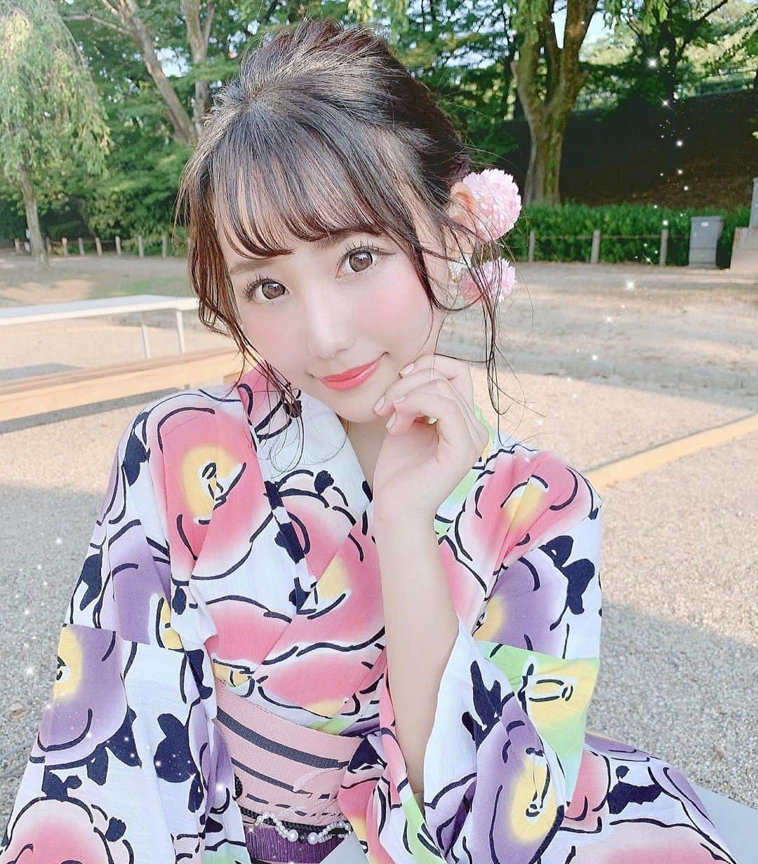 加藤里奈さんのインスタグラム写真 - (加藤里奈Instagram)「. 浴衣ーーー👘 . #ootd #fashion #instafood #instagram #instalike  #hairstyle #outfit #code #coordinate #style #stylepoint #instafashion #instagood #instalike #ファッション #浴衣 #yukata #ヘアアレンジ #ヘアスタイル #アレンジスタイル #ヘア #かとこ #コーディネート #コーデ #かとこーで #今日の服 #インスタグラマー」8月18日 19時43分 - katoco0326