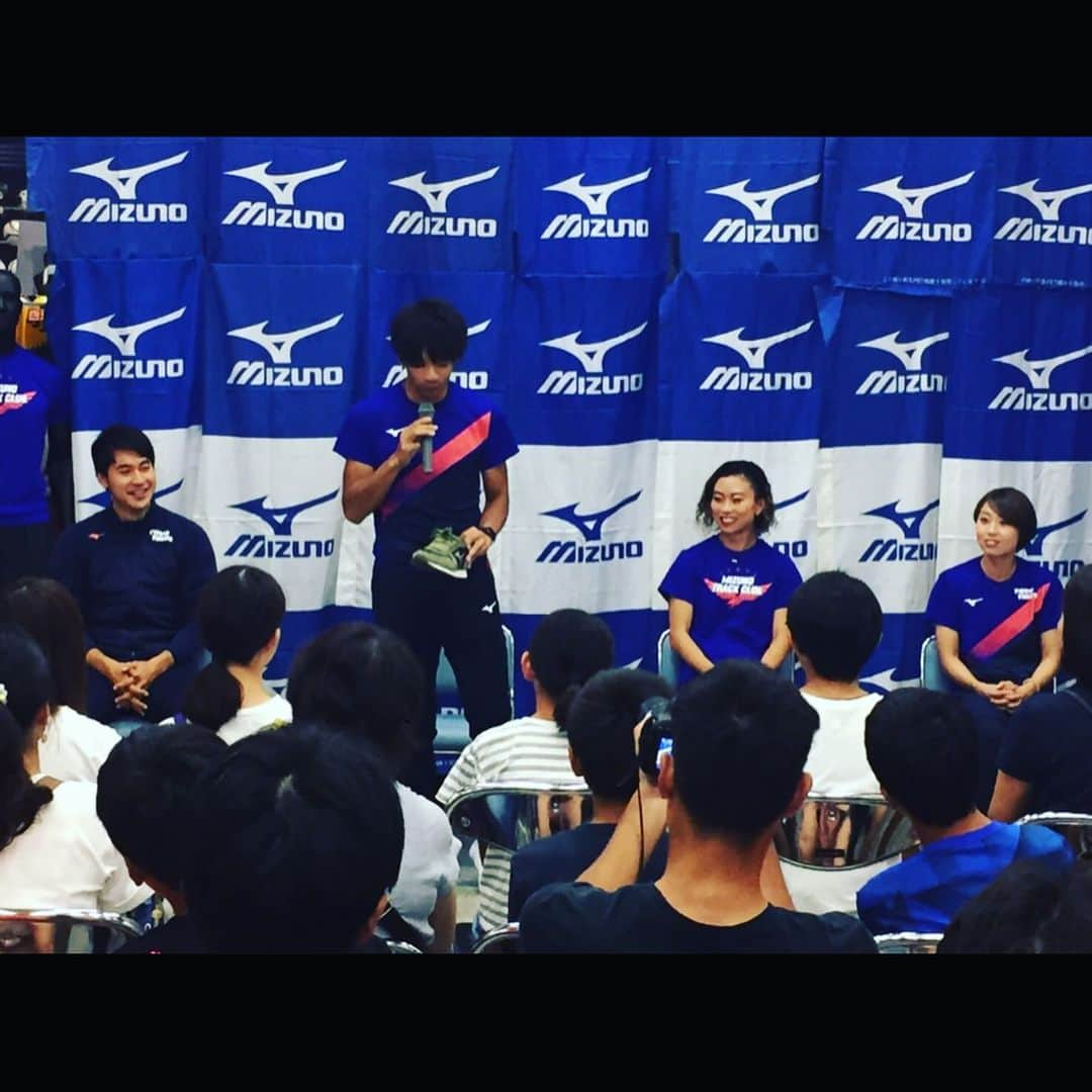 金井大旺さんのインスタグラム写真 - (金井大旺Instagram)「Athlete night games  2着1353 レースはボロボロだったけどいい試合でした。福井落ち着いてて良い場所😀 また頑張ります！  #福井 #第二の地元 #998スタジアム #オザキスポーツ #トークショー #スニーカー #ミズノ #mizuno1906 #MTC #110mH」8月18日 19時52分 - kanai0928