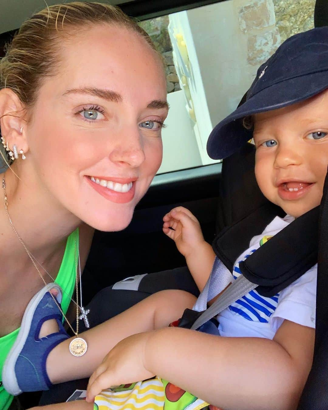 キアラ・フェラーニさんのインスタグラム写真 - (キアラ・フェラーニInstagram)「🤱🏼」8月18日 20時24分 - chiaraferragni