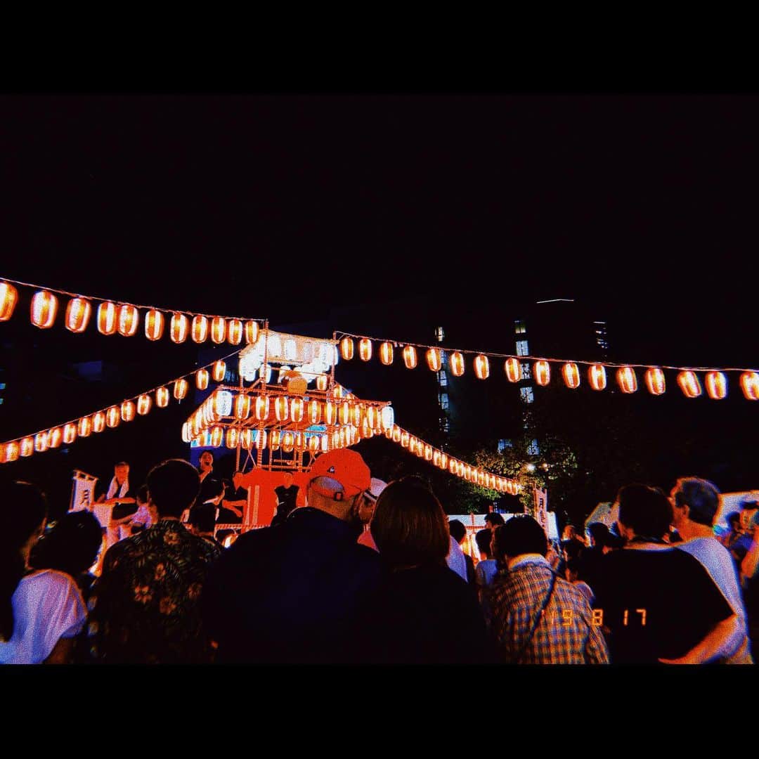 平祐奈さんのインスタグラム写真 - (平祐奈Instagram)「内山さん達と夏祭りへ🎋 ヨーヨー救いで1つも救えなかった、、 すごく楽しい思い出になりました☺︎ #祐奈の夏日記 #盆踊り」8月18日 20時25分 - yunataira_official