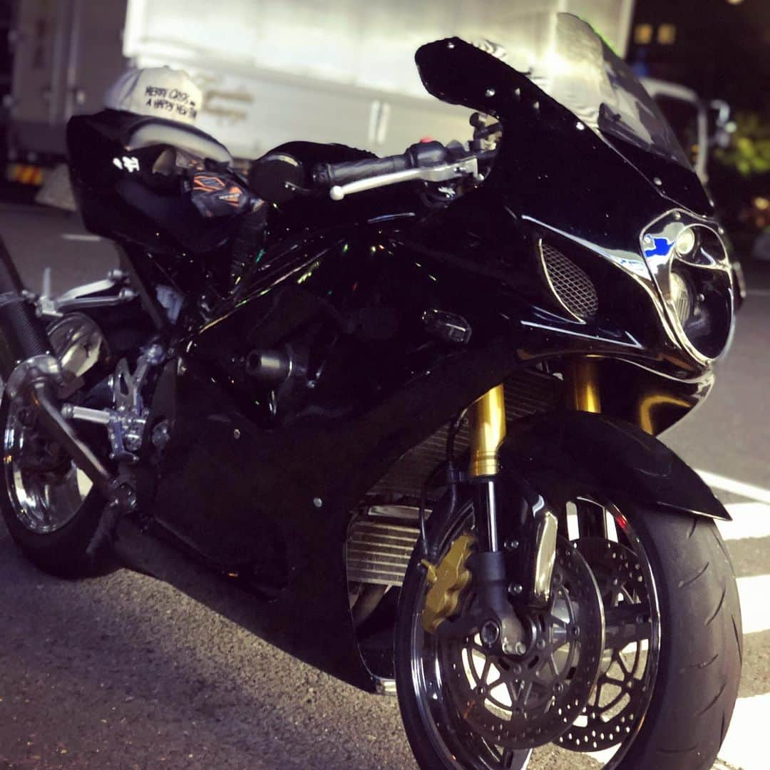 ANTI BCSCのインスタグラム：「お久GSX-R1000 #antibcsc #gsxr1000 #suzuki」