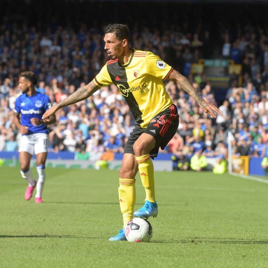 ヨゼ・ホレバスのインスタグラム：「Not the start we wanted for the season - time to learn from our mistakes and turn this around quickly.  #hornets #watfordfc #premierleague #watford」