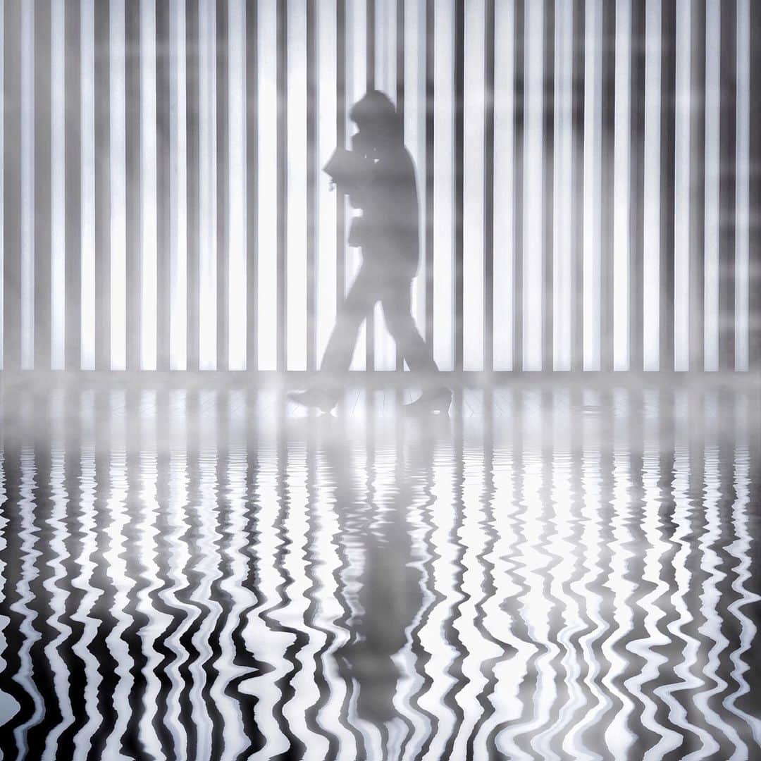 のインスタグラム：「. . One person? . . . . Tokyo, Japan.」