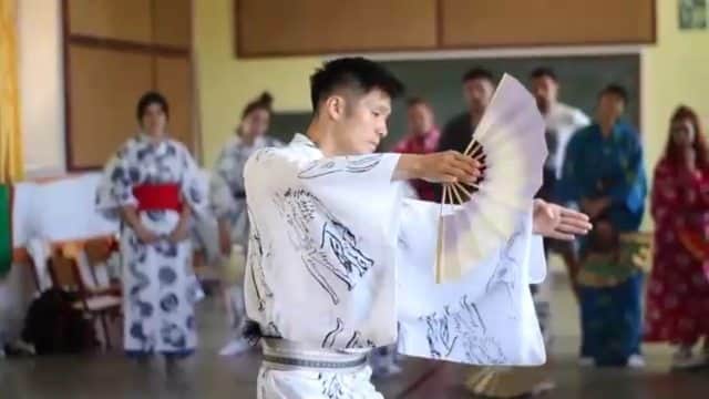 梅川壱ノ介（舞踊家）のインスタグラム：「𝔾𝕣𝕖𝕖𝕔𝕖 𝕎𝕠𝕣𝕜𝕤𝕙𝕠𝕡 ￣￣￣￣￣￣￣￣￣￣￣￣￣￣￣￣￣￣￣￣￣￣￣￣. . あの濃厚な２週間をグッと凝縮した映像が届きました  #梅川壱ノ介  #日本舞踊 #ワークショップ #ギリシャ」