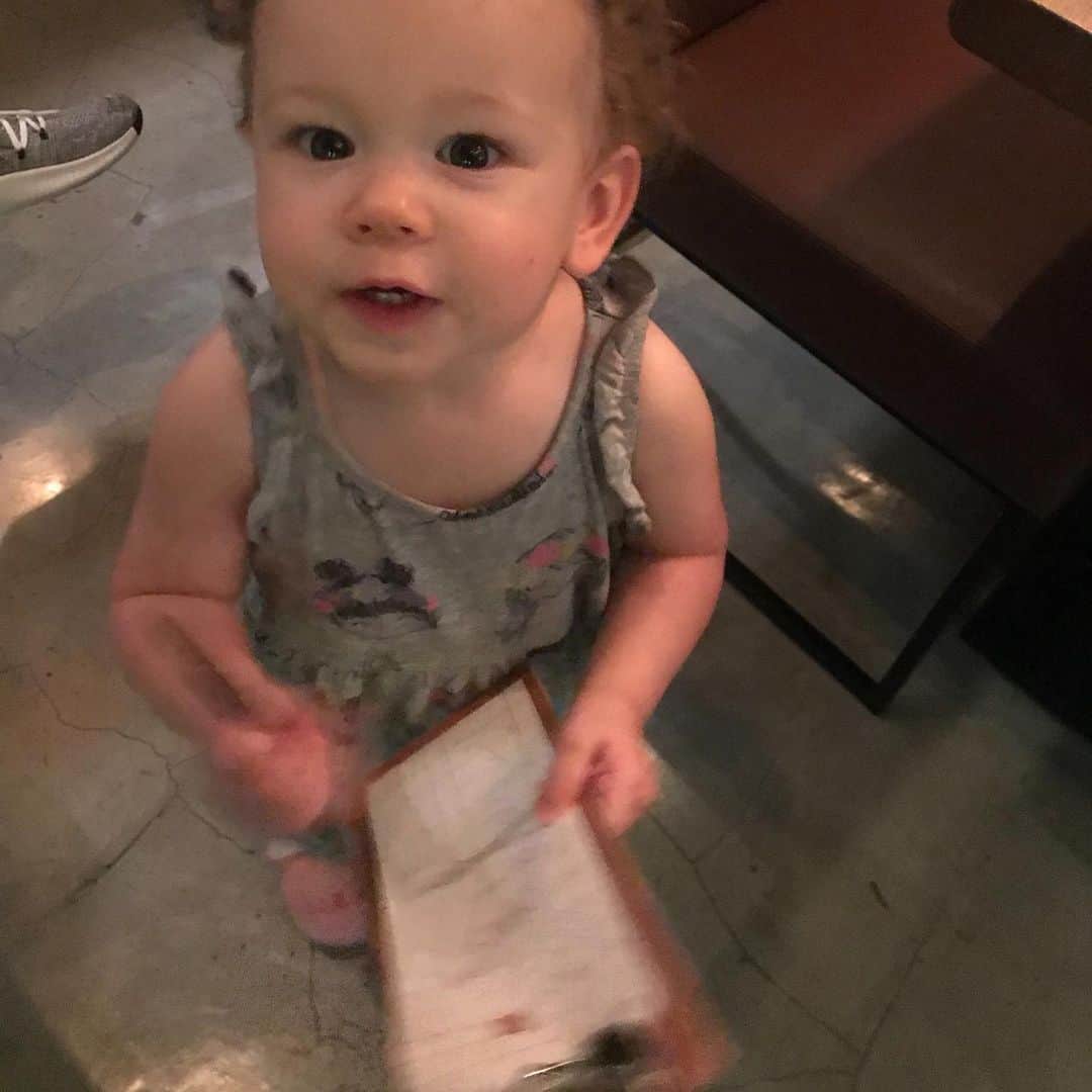 ニック・マルティネスのインスタグラム：「Cedros has a new waitress!@cedros.daikanyama」