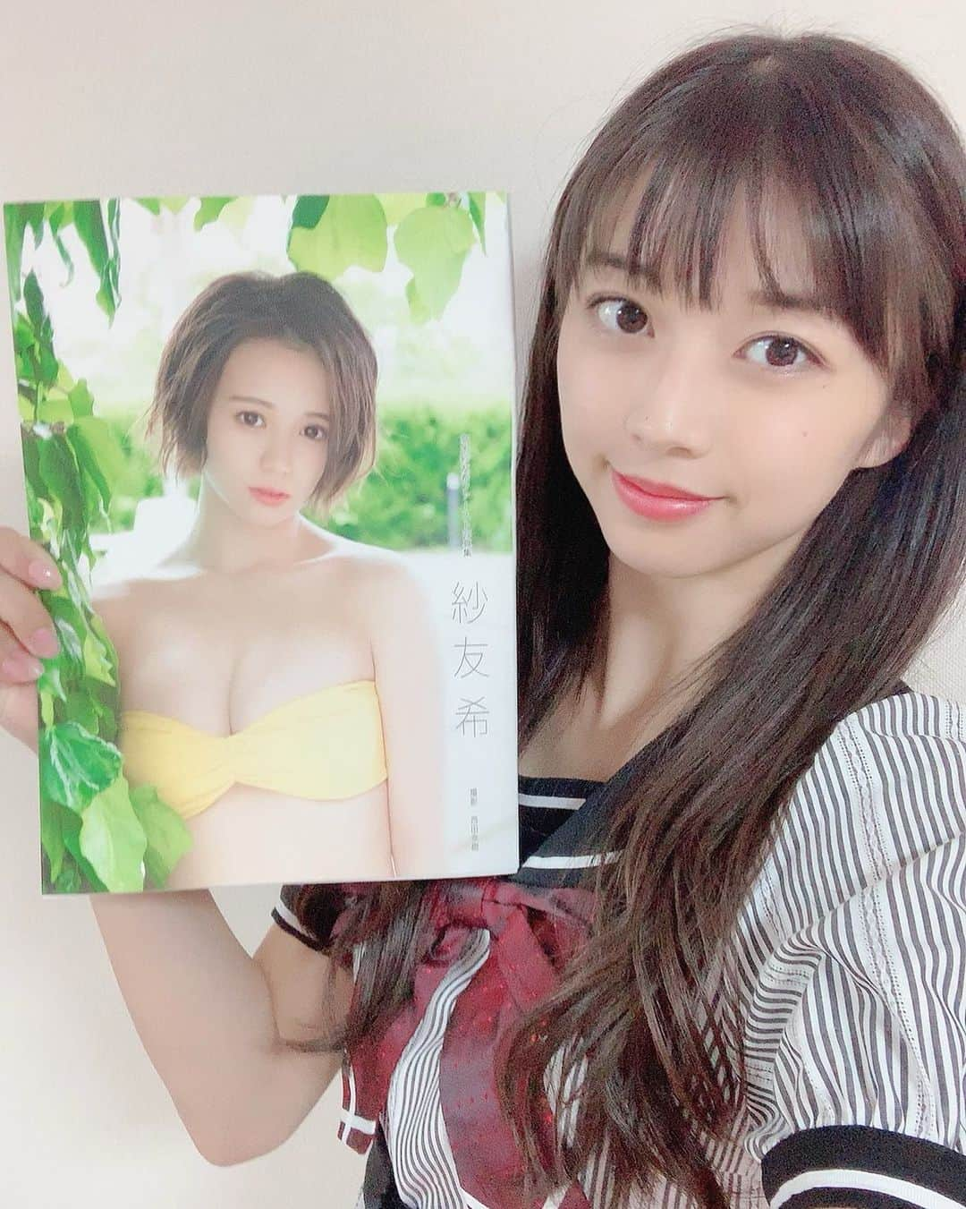 牧野真莉愛さんのインスタグラム写真 - (牧野真莉愛Instagram)「♡ ♡ 高木紗友希さんファースト写真集💛 ✨『紗友希』✨ ♡ ♡  #高木紗友希 さん💛 #juicejuice さん #紗友希 #写真集  #モーニング娘19 #morningmusume19」8月18日 21時48分 - maria_makino.official