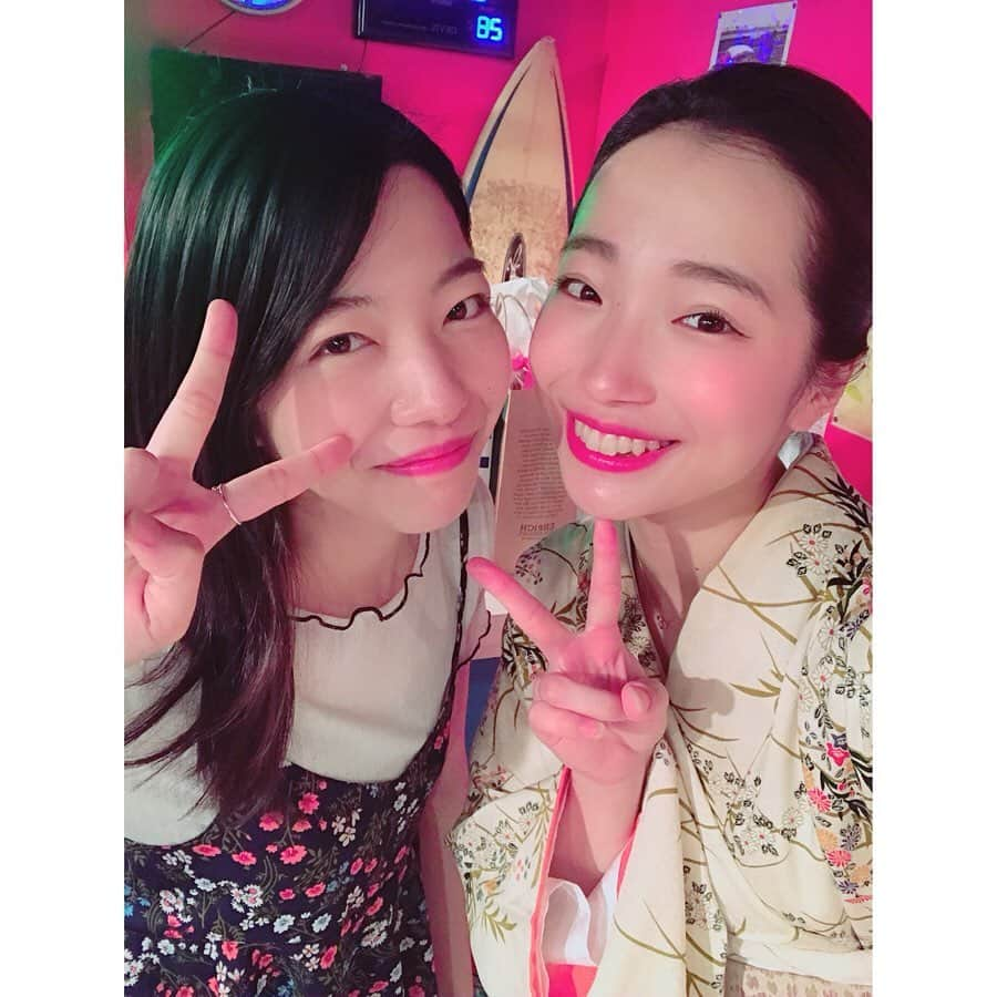 有明ゆなさんのインスタグラム写真 - (有明ゆなInstagram)「前回のシンゴージェットで共演した @sonoi_watanabe_701  のいがみにきてくれた(● ˃̶͈̀ロ˂̶͈́)੭ꠥ⁾⁾ 今回は違う舞台とかぶっちゃって 共演はできなかったけど 稽古の合間にみにきてくれて 会えたことが嬉しかった♡ ありがとう･:*+.\(( °ω° ))/.:+ . . . . #舞台 #シンゴージェット #ゴージェットゴーゴー #東日本橋 #馬喰横山 #馬喰町 #agarage #役者 #仲間 #ともだち #友だち #フレンド #friends #friend #ありがとう #ありがとう😊 #ありがとう❤️」8月18日 21時57分 - ariake_yuna