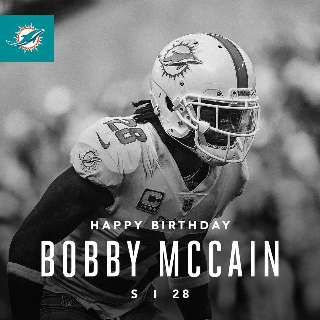 マイアミ・ドルフィンズさんのインスタグラム写真 - (マイアミ・ドルフィンズInstagram)「Happy Birthday to @bmmccain28!! #FinsUp」8月18日 22時31分 - miamidolphins