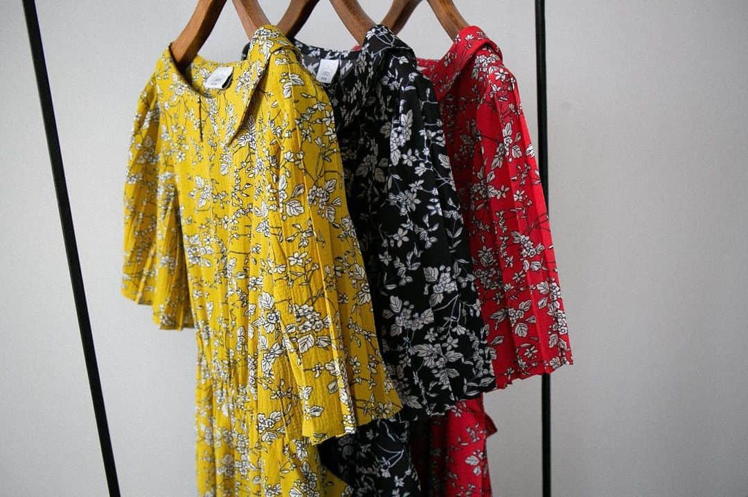 LEBECCA boutique Vintageさんのインスタグラム写真 - (LEBECCA 