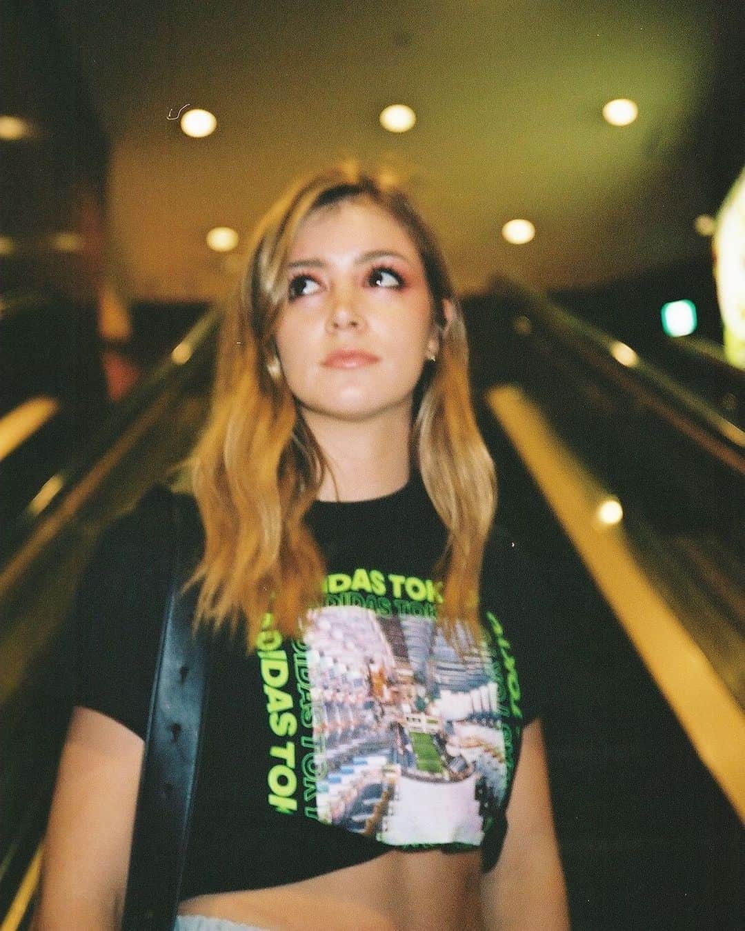 クリスシー・コスタンザのグルメインスタ