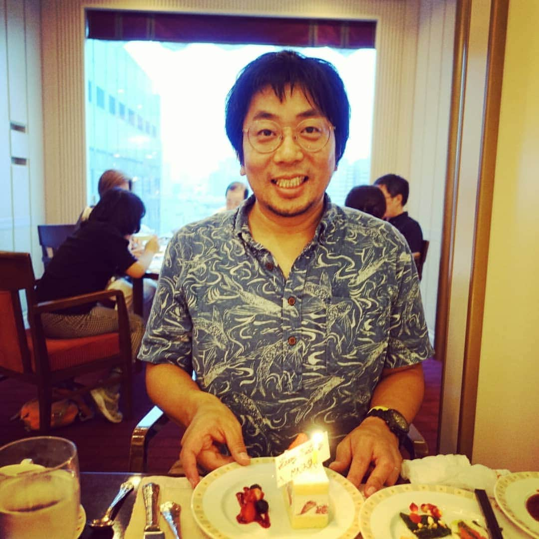 川面千晶さんのインスタグラム写真 - (川面千晶Instagram)「前倒しで、お誕生日会🎂 43歳になるね〜😃 おめでとう✨  #出会って #2回目の #お誕生日 #おめでとう #帝国ホテル」8月18日 22時41分 - chankawamo