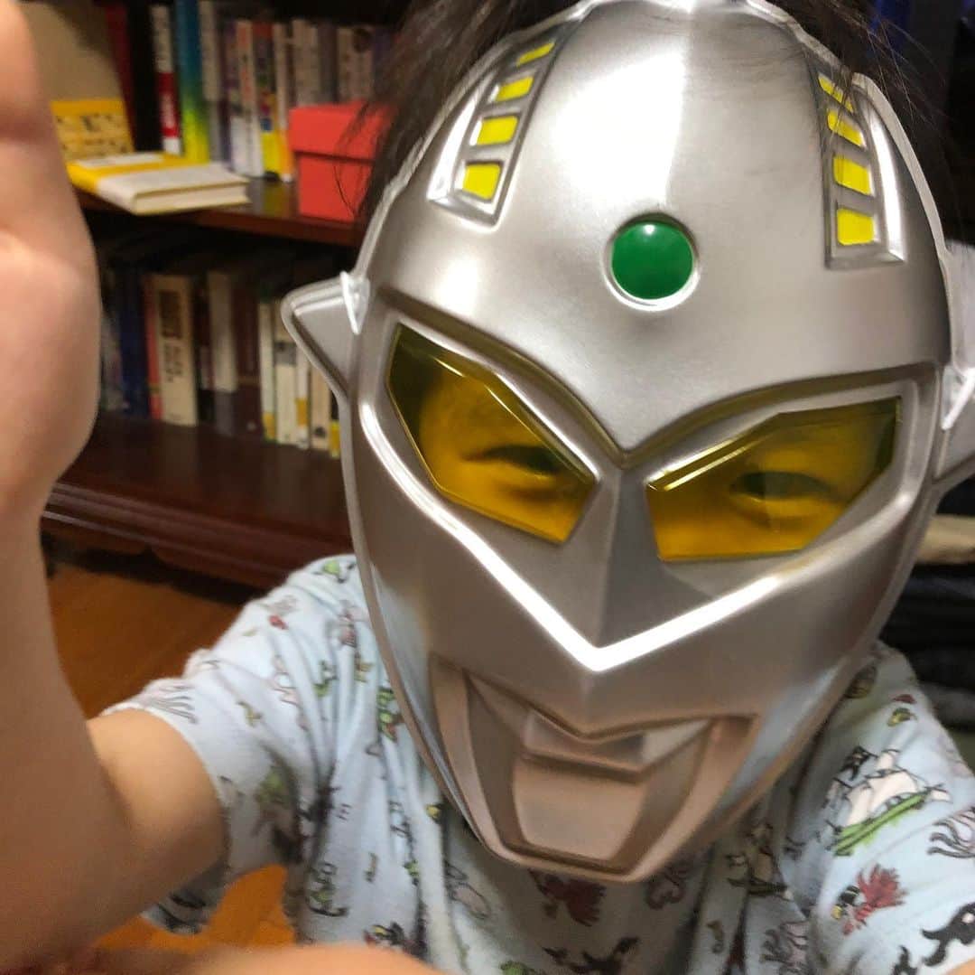 のインスタグラム：「お面を見ると、『20世紀少年』を思い出すのよ。  #tdx #ウルトラセブン」