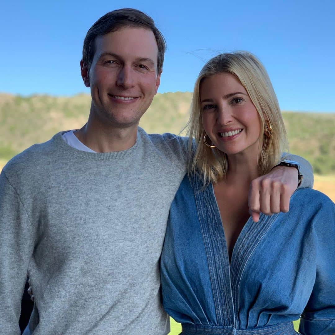 イヴァンカ・トランプさんのインスタグラム写真 - (イヴァンカ・トランプInstagram)「Love. Wonder. Wander. Repeat.」8月19日 9時21分 - ivankatrump