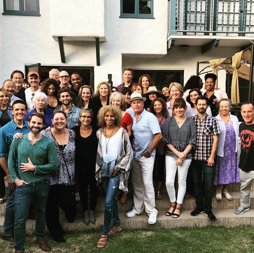 クラーク・グレッグのインスタグラム：「So great to see my pal @gabriellecarteris and the dedicated folks of @uniteforstrength They don’t talk smack, they just fight for working performers day in, day out - year after year and get it done. #UnionStrong #voteuniteforstrength #sagaftra」