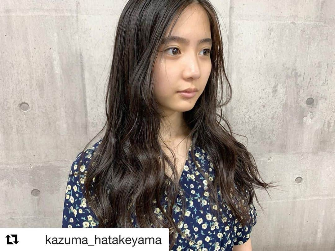 THROW 【スロウ】さんのインスタグラム写真 - (THROW 【スロウ】Instagram)「#Repost @kazuma_hatakeyama with @get_repost ・・・ 留学がんばってください☆﻿ ﻿ ﻿ ﻿ ﻿ お客様の骨格、髪質、クセ、生えクセ、分け目、ライフスタイル、扱いやすさ、美容室での仕上がりを普段からもスタイリングできるようにする再現性など、﻿ お客様一人一人に似合うように細部までこだわらせて切らせて頂きます✂︎﻿ ﻿ カラーやパーマなども同じでsagaに来てから次回来店までの間、﻿ 髪のストレスが少しでもなくなり、毎日が楽しくなるようにご提案させて頂きます✂︎﻿ ﻿ ご要望の髪型があるけどどうオーダーしたらいいかわからない、﻿ 髪の悩みがあるけどどのように解消したらいいかわからない、﻿ など何かご相談があればDMでも承ります✂︎﻿ ﻿ すべてはお客様の為に✂︎﻿ ﻿ 御茶ノ水、四ツ谷近辺にお勤めの方、学生さん、それ以外の方もぜひsagaに一度切りに来てください✂︎﻿ ﻿ ﻿ ﻿ ﻿ ﻿ ﻿ ﻿ ﻿ ﻿ ﻿ ﻿ #saga#サーガ#御茶ノ水#四ツ谷#スタッフ募集#外国人風カラー#ハイライト#ハイライトカラー#グラデーション#バレイヤージュ#スロウカラー#ロングヘアー#ミディアムヘア#ボブ#切りっぱなしボブ#美容師#ショート#arrange#ハイトーン#ダブルカラー#ベージュカラー#ショートカット女子#ショートカット美人#撮影モデル#フォローミー」8月19日 9時53分 - throwcolor