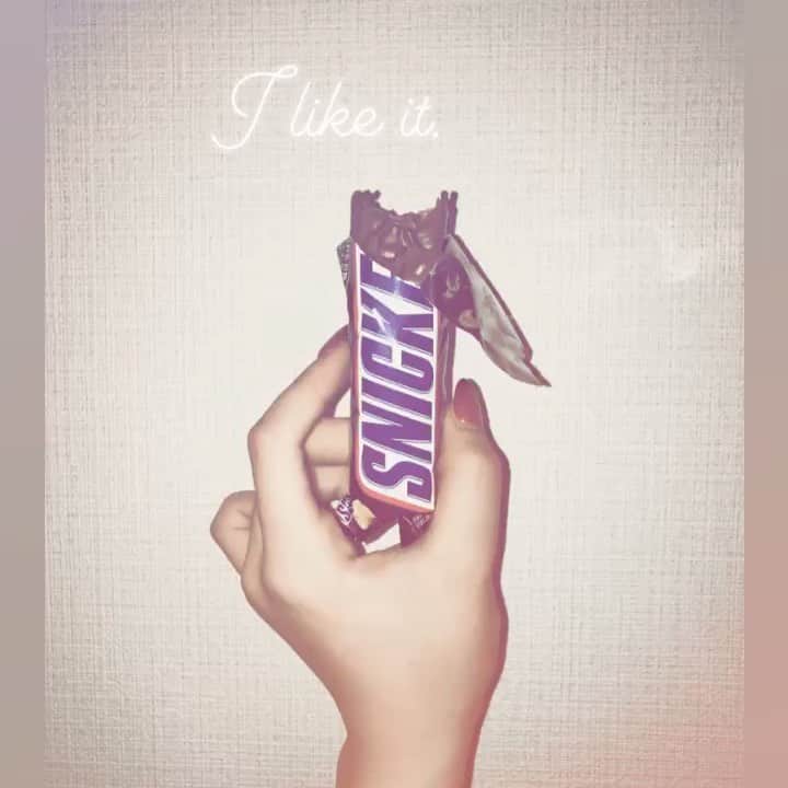 侑季美怜のインスタグラム：「・ ・ ・ I like it. ・ ・ ・ #元キャバ嬢 #好きなことしたい #チョコ #🍫」