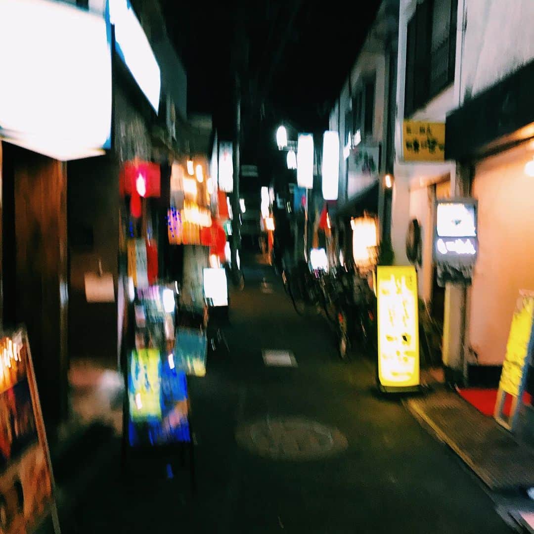 モッチェ 永井さんのインスタグラム写真 - (モッチェ 永井Instagram)「#ハロー台湾展 に行って、線路を渡って、みんなで中華を食べた夜🍺🥩 #KOYA #上石神井 #coeda」8月19日 10時07分 - mocche_nagai