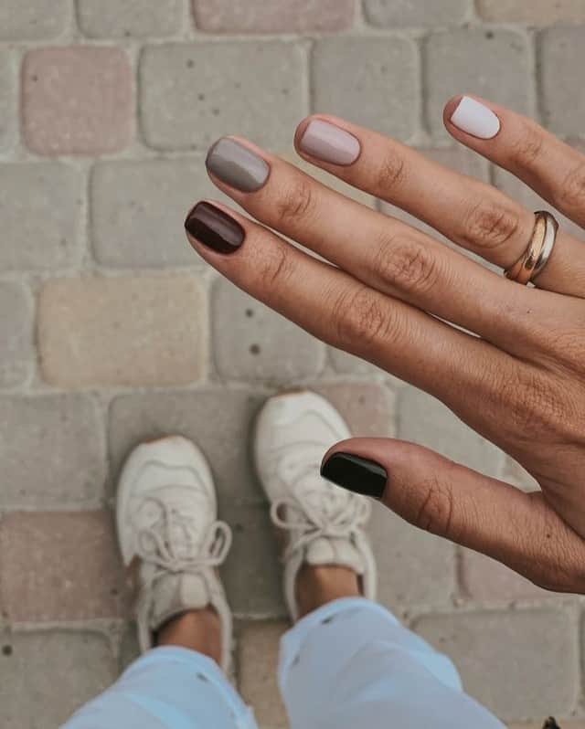 チェイサーのインスタグラム：「neutral nail goals💅🏼😍 #chaserbrand #viapinterest #nailgoals #nailart #nailpolish」