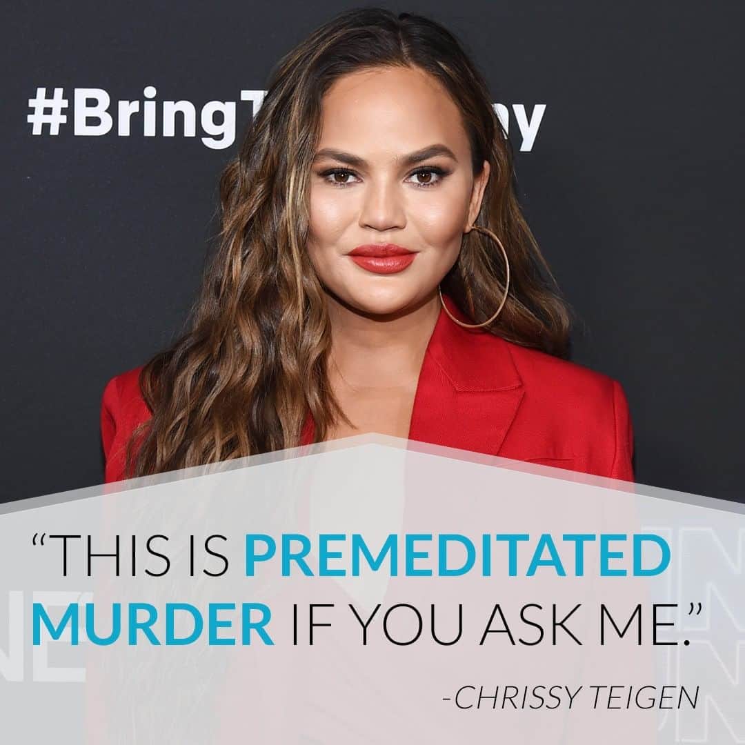 E! Onlineさんのインスタグラム写真 - (E! OnlineInstagram)「Chrissy Teigen is laying down the law after she got a crazy reaction from altitude sickness while flying to Utah. Link in bio to see the pictures of her swollen lips. (📷: Getty Images)」8月19日 3時30分 - enews