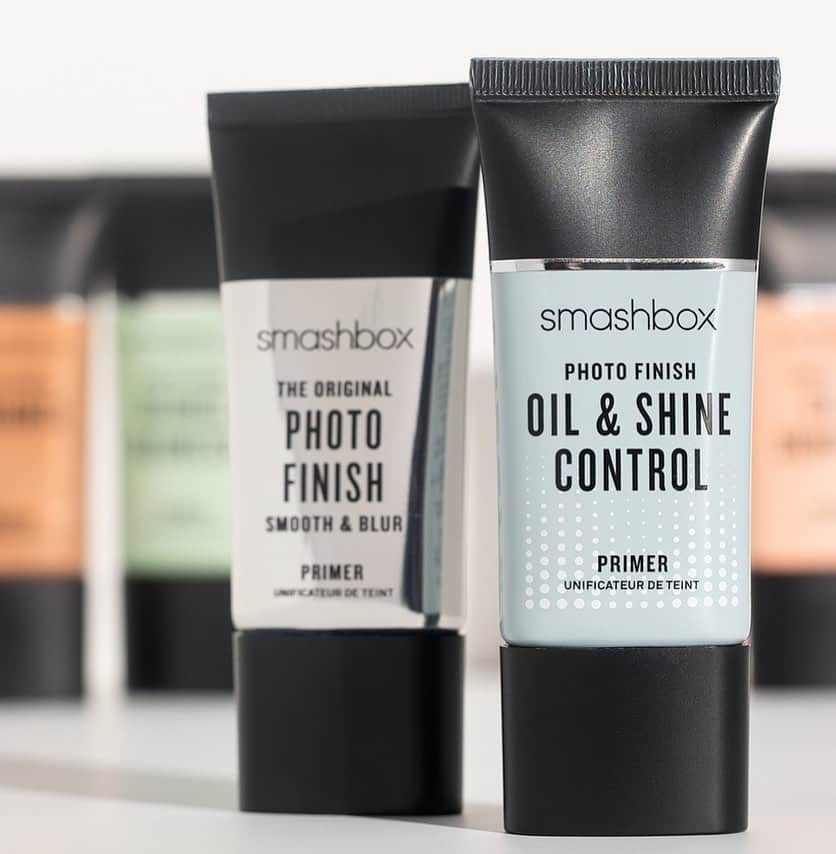 Smashboxのインスタグラム：「It's all a blur. 💭 Our Primers filter out flaws, smooth skin & make makeup last longer. 💜 #smashboxprimer」