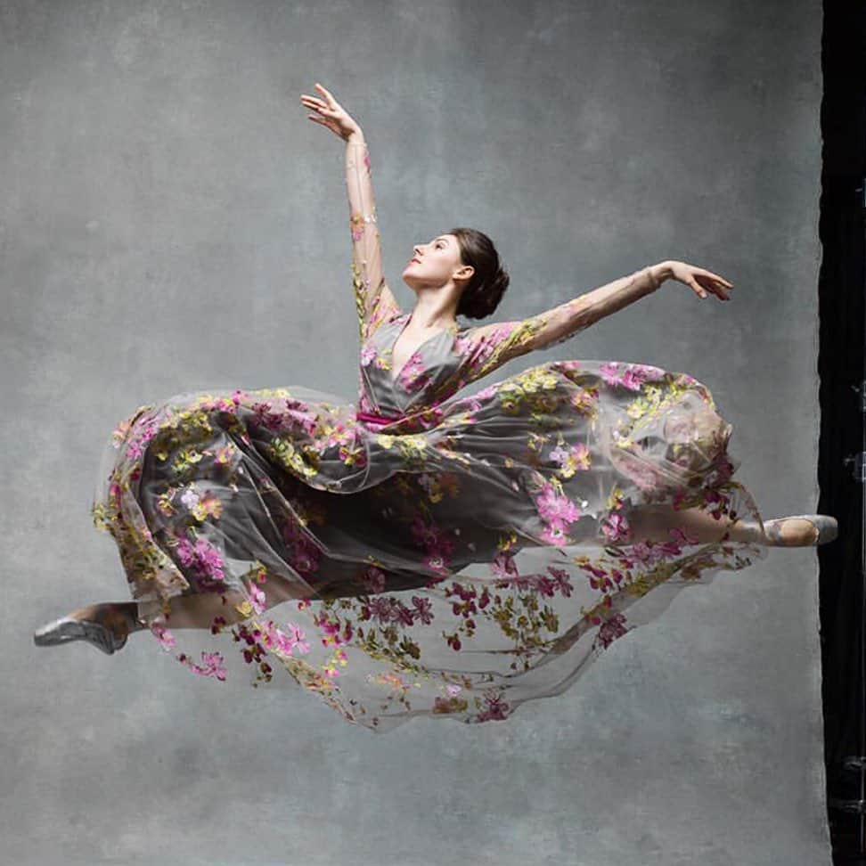 のインスタグラム：「Tiler Peck NYC Ballet. @nycdanceproject #ballet @nycballet」