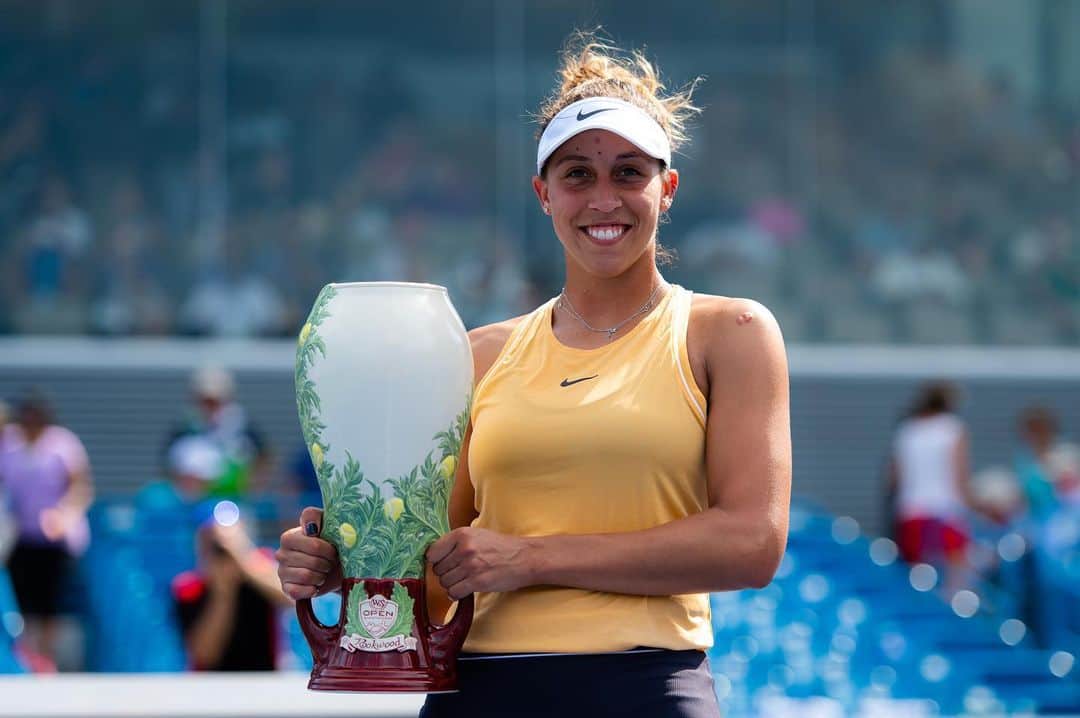 WTA（女子テニス協会）さんのインスタグラム写真 - (WTA（女子テニス協会）Instagram)「@madisonkeys takes the biggest title of her career at @cincytennis 🏆👑💪」8月19日 5時38分 - wta