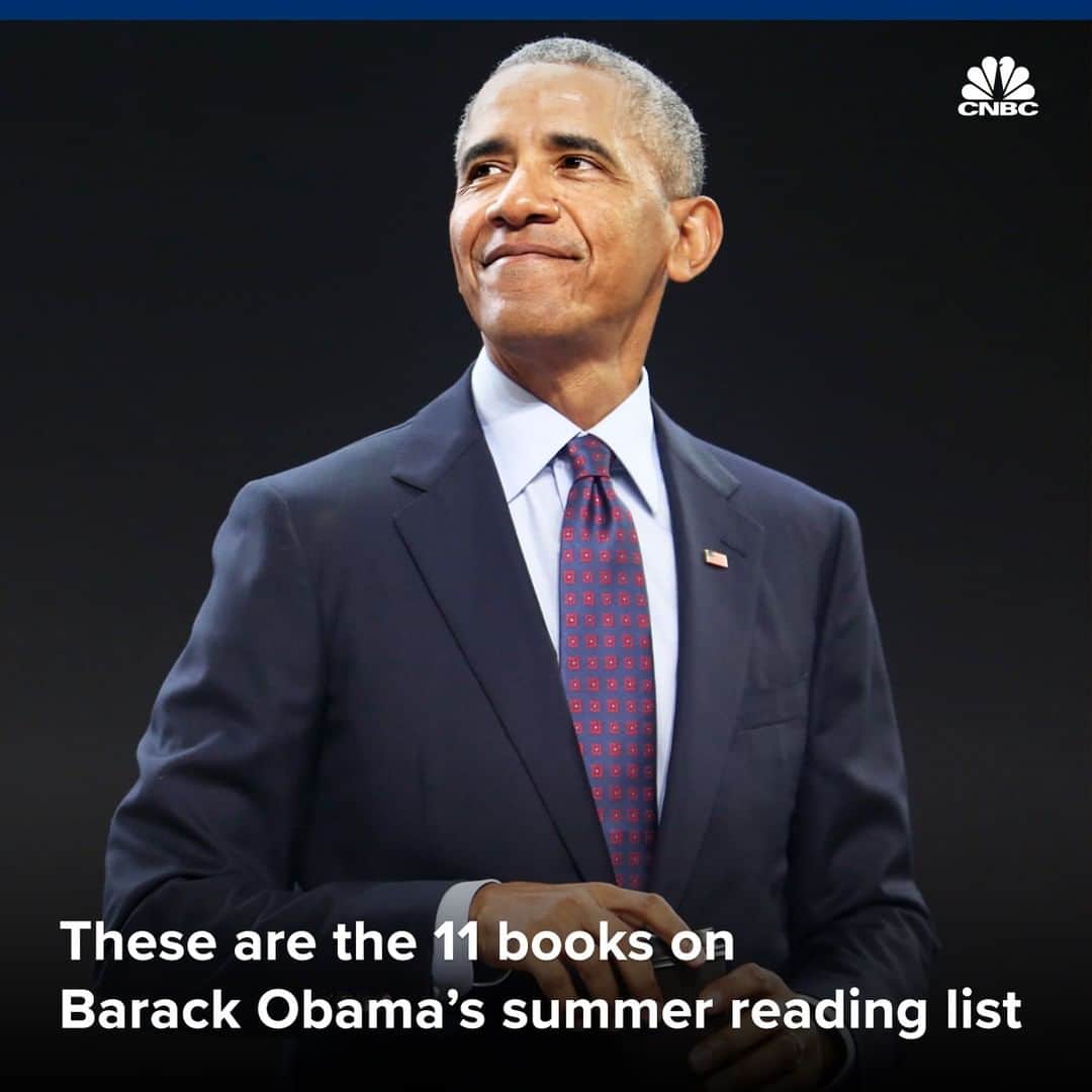 CNBCさんのインスタグラム写真 - (CNBCInstagram)「If you’re looking for a few good reads to finish off your summer, then Barack Obama’s got you covered.⁠ ⁠ The former president just released the list of books he’s been reading this season. 📚⁠ ⁠ Topping the list are the collected works of the late Toni Morrison.⁠ ⁠ “They’re transcendent, all of them. You’ll be glad you read them,” Obama wrote of Morrison’s work.⁠ ⁠ To see which other stories have grabbed Obama’s attention this summer, visit the link in bio. (With @CNBCMakeIt)⁠」8月19日 6時00分 - cnbc