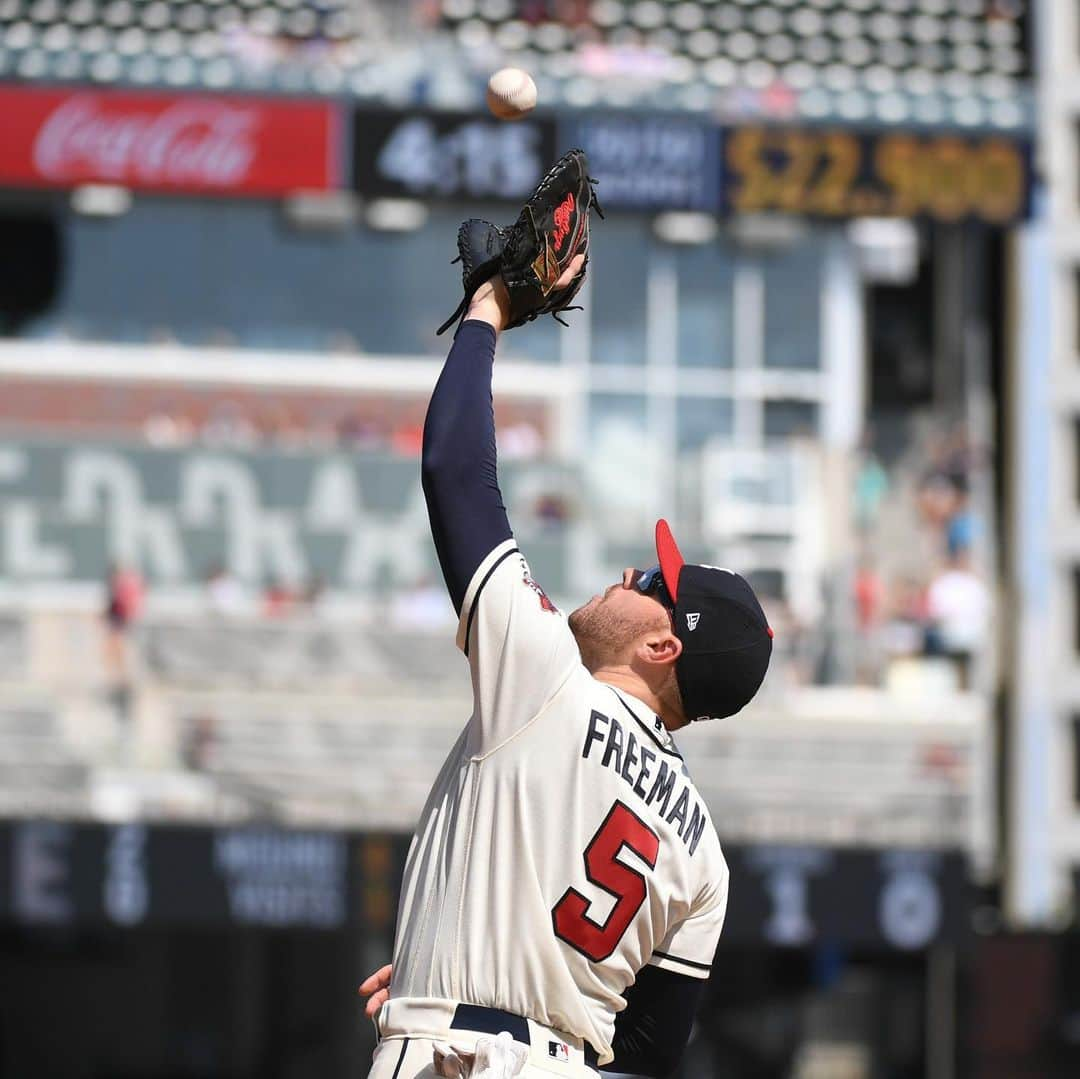 アトランタ・ブレーブスさんのインスタグラム写真 - (アトランタ・ブレーブスInstagram)「8️⃣-0️⃣ in rubber matches at @suntrustpark 😎 #ChopOn」8月19日 6時13分 - braves