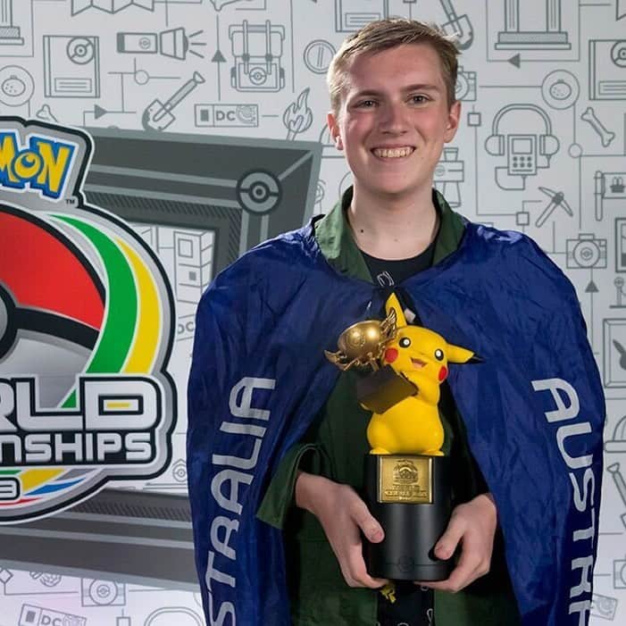 Pokémonさんのインスタグラム写真 - (PokémonInstagram)「Champion discovered! 🏆 Our 2019 #PokemonTCG Masters Division World Champion is Henry Brand!」8月19日 6時26分 - pokemon