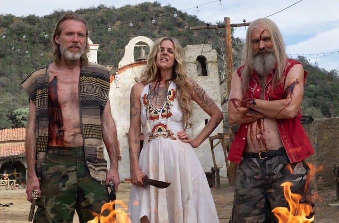 ロブ・ゾンビのインスタグラム：「Less than a month away! 3 FROM HELL!!! 💀💀💀get your tickets now for September 16-17-18 at www.fathomevents.com #3fromhell #sherimoonzombie #billmoseley #richardbrake #dannytrejo #sidhaig #panchomoler #deewallace #robzombie #freethethree #thedevilsrejects」