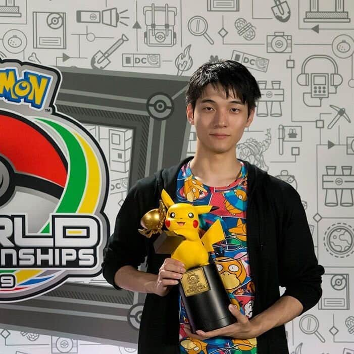 Pokémonさんのインスタグラム写真 - (PokémonInstagram)「Champion discovered! 🏆 Our 2019 #PokkenTournamentDX Masters Division World Champion is Subutan!」8月19日 6時36分 - pokemon