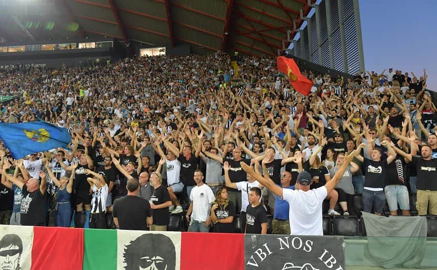 ウディネーゼ・カルチョさんのインスタグラム写真 - (ウディネーゼ・カルチョInstagram)「📷 Una bella vittoria!  #UdineseSudtirol 🗣 prossimo avversario in Coppa Italia sarà il @officialbolognafc」8月19日 6時54分 - udinesecalcio