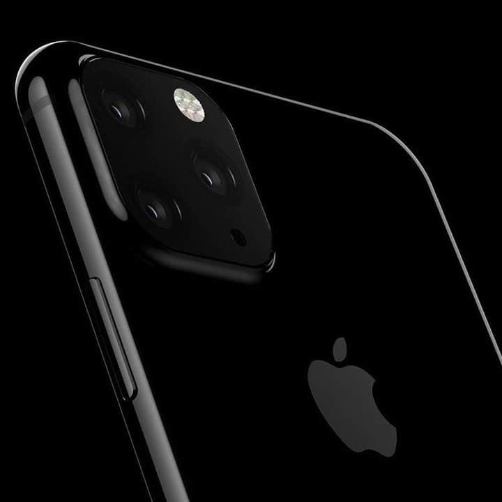 HYPEBEASTさんのインスタグラム写真 - (HYPEBEASTInstagram)「#hypebeasttech: According to case maker ESR, the three iPhone 11s releasing will establish a new naming scheme for Apple. The most basic model will simply be dubbed the “Apple iPhone 11.” Followed by the “Apple iPhone 11 Pro” and the high-end “Apple iPhone 11 Pro Max.” The case maker is also reporting the iPhone Pro will feature the smallest screen at 5.8”, while the iPhone 11 will come in at 6.1” and the iPhone 11 Pro Max at 6.5”. The three Apple iPhone 11s are rumored to release September 20, stay tuned for more details.⁠ Photo: Digit」8月19日 7時05分 - hypebeast