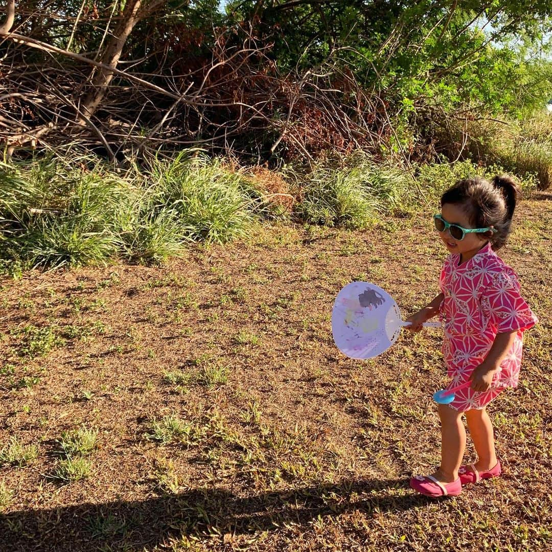 齊藤美絵さんのインスタグラム写真 - (齊藤美絵Instagram)「Maui Bon Dance Style.  #maui #マウイ #liveontheearth #地球に寄り添った暮らし方 #childcare #育児  #3yearsold #bondance #paia #盆踊り #甚兵衛 #mauinokaoi  #Hawaii #aloha #livewelllovemuchlaughoften #howtobeawesometoday  #ナチュラルビューティスタイリスト #ツタエルヒト。」8月19日 7時40分 - saitomie