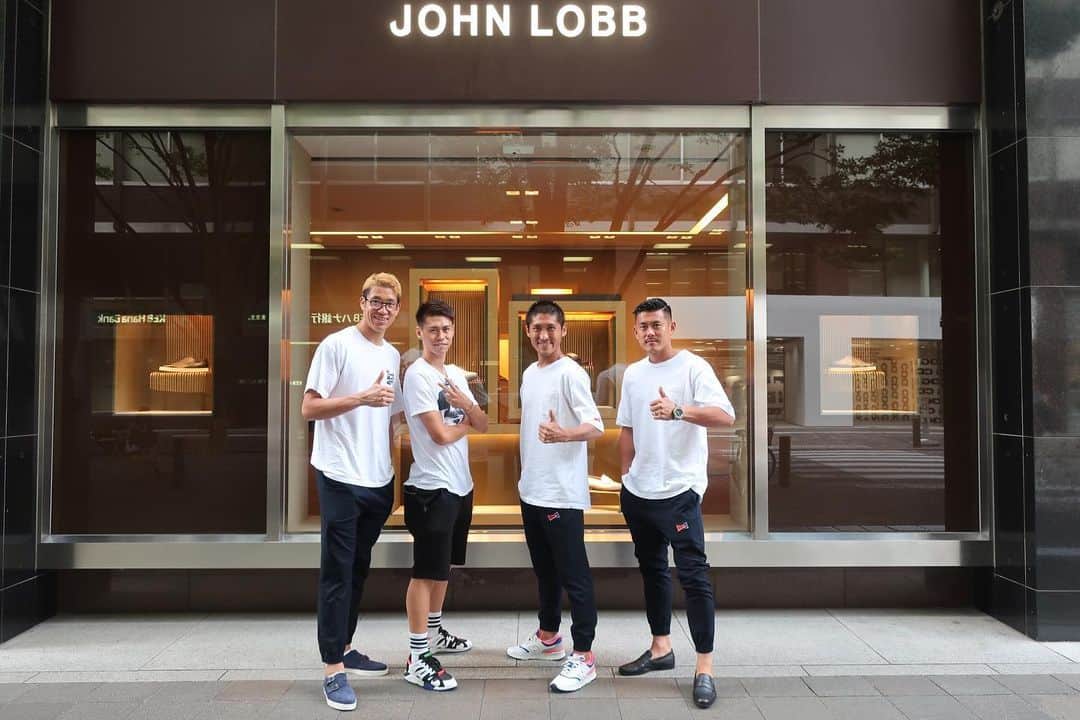 児玉剛さんのインスタグラム写真 - (児玉剛Instagram)「#johnlobb ジョンロブ似合う男になりたいな！ 松田社長に色々教えて頂いて最高の一足購入できました。 ありがとうございました！」8月19日 7時52分 - tsuyoshikodama_official
