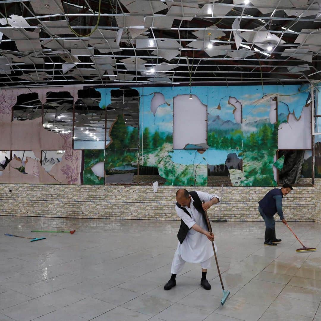 TIME Magazineさんのインスタグラム写真 - (TIME MagazineInstagram)「A wedding hall filled with hundreds of well-wishers became the site of this year's deadliest attack in #Afghanistan's capital, @apnews reports, following the Aug. 17 blast by a suicide bomber that left at least 63 dead and 182 wounded. The attack at the Dubai City wedding hall in #Kabul, reported to have occurred near the stage where musicians were playing, was claimed by a local Islamic State affiliate. It came as the U.S. and Taliban are holding tense but cordial peace negotiations after 18 years of war. Photographs by Mohammad Ismail—@reuters」8月19日 8時05分 - time