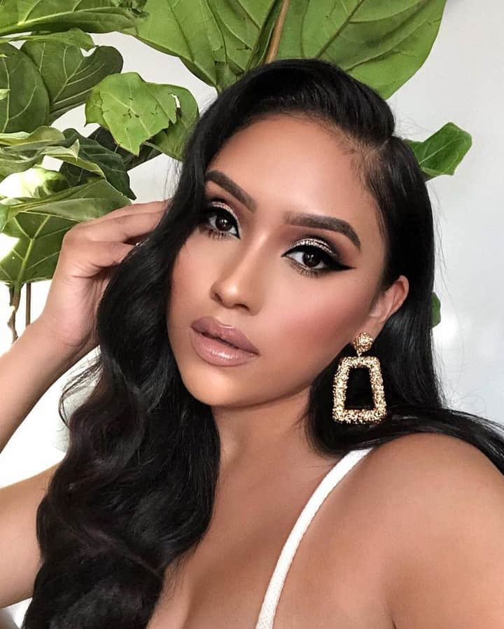 Too Facedさんのインスタグラム写真 - (Too FacedInstagram)「Gorgeous @itslesliealvarado uses our Born This Way Super Coverage Concealer in shade Toffee to contour! 😍 #regram #tfbornthisway #toofaced」8月19日 9時00分 - toofaced