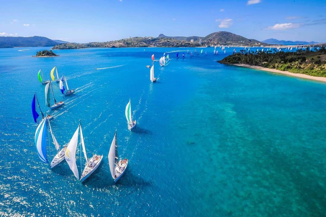 Australiaさんのインスタグラム写真 - (AustraliaInstagram)「Full sail ahead! ⛵⛵⛵ @hamiltonislandraceweek is currently in full swing on @hamiltonisland and the weather couldn't be more perfect for it, as captured by @saltydingomedia here. As one of the world’s most famous yachting events, this corner of @whitsundaysqld is filled with a fun week of sailing and festivities. Cheer on the competitors as they sail on the #GreatBarrierReef, enjoy lunches and dinners presented by celebrity chefs, and just soak in the @queensland sunshine and fantastic party atmosphere before it ends on 24 August.  #seeaustralia #thisisqueensland #lovewhitsundays #hamiltonisland #HIRW #travel」8月19日 20時08分 - australia
