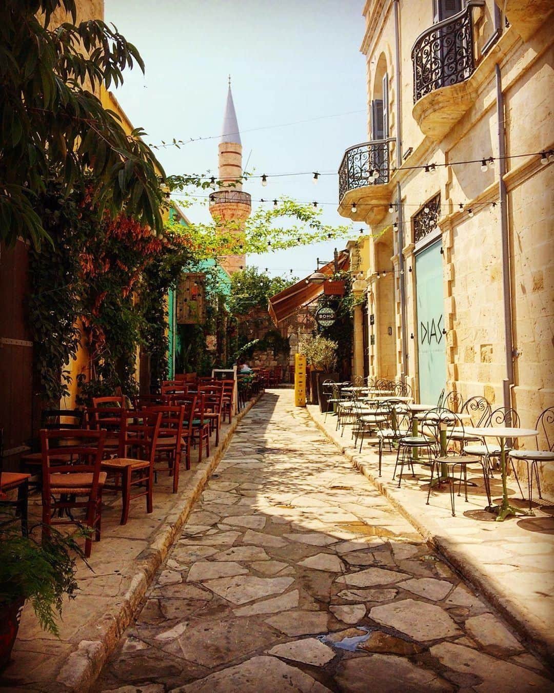 Lonely Planetのインスタグラム：「Today's #lonelyplanet regram comes from @katie_efthymia, who is currently exploring  the sleepy backstreets of #Limassol in #Cyprus. -- We love regramming your travel shots – tag them with #lonelyplanet for a potential feature!」