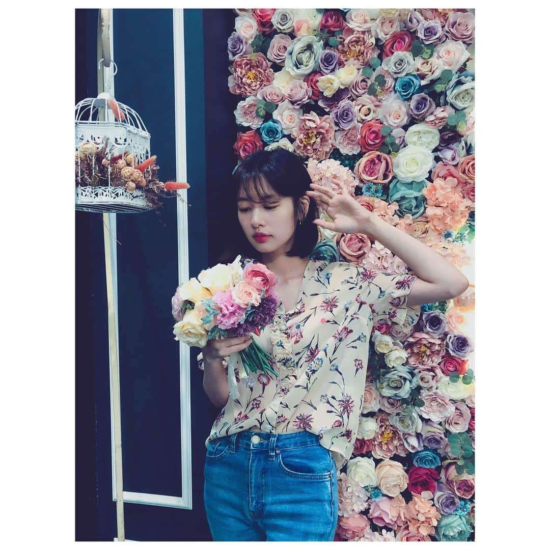 チョン・ソミンさんのインスタグラム写真 - (チョン・ソミンInstagram)「💐」8月19日 19時13分 - somin_jj