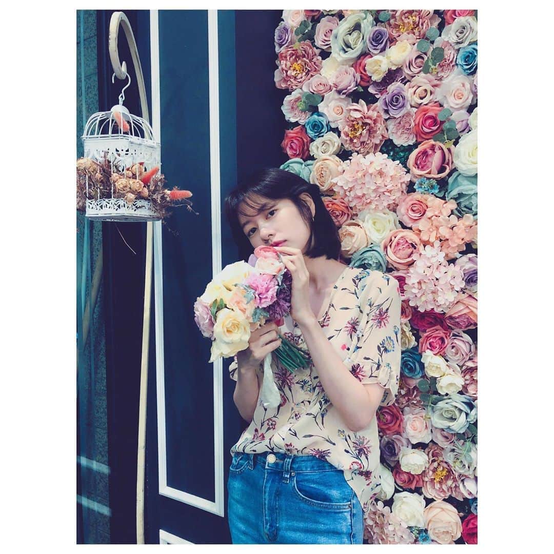 チョン・ソミンのインスタグラム：「💐」