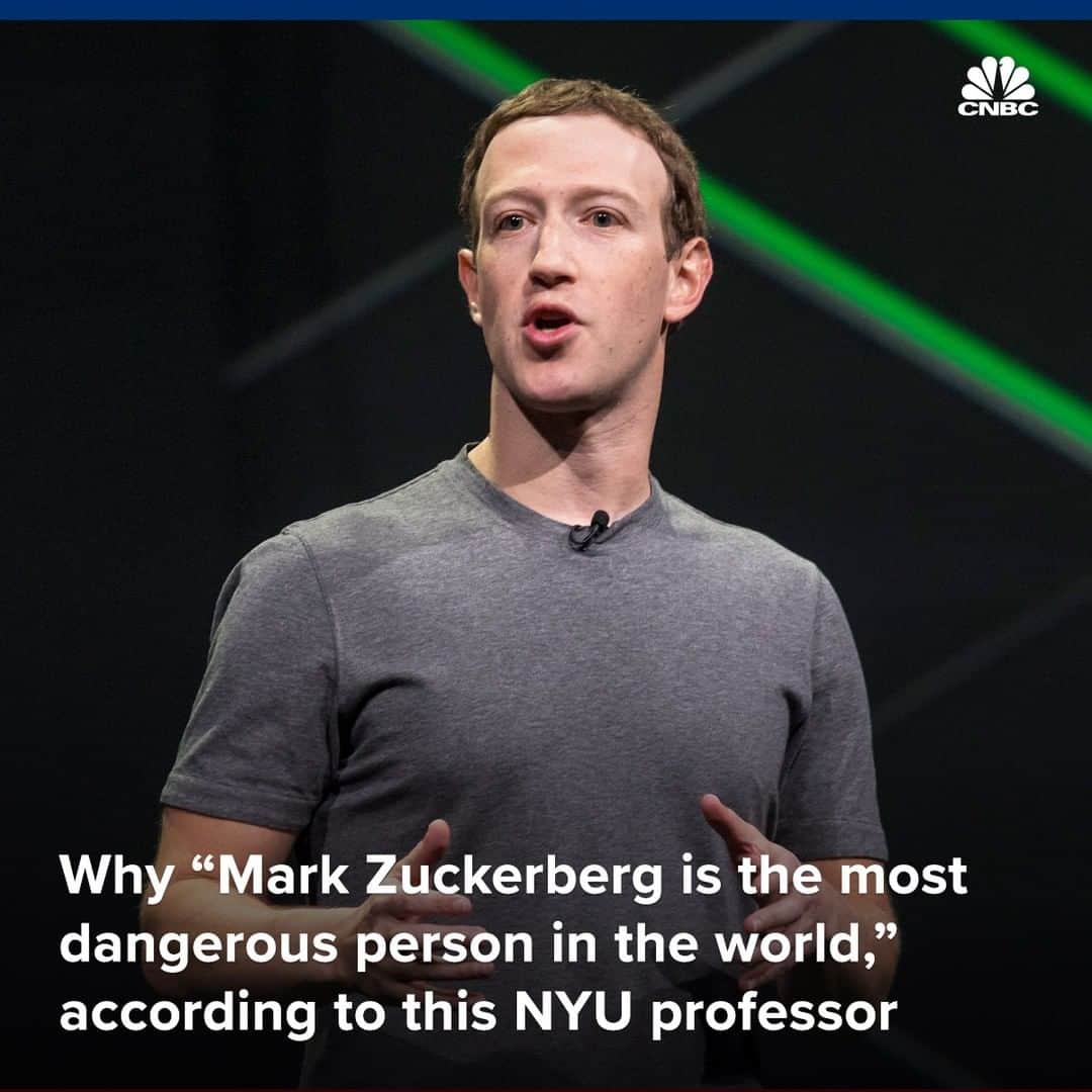 CNBCさんのインスタグラム写真 - (CNBCInstagram)「Facebook CEO Mark Zuckerberg has a plan.⁠ ⁠ And according to NYU professor Scott Galloway, it isn’t a good one — in fact, it makes him a very, very dangerous man.⁠ ⁠ Facebook is planning to integrate all of the messaging services it owns, including Instagram, WhatsApp and Facebook Messenger, so they all run on the same technical infrastructure.⁠ ⁠ Galloway says that the notion that one unfireable man will decide the algorithms for an encrypted backbone for platforms used by 2.7 billion people is frightening.⁠ ⁠ “What could go wrong?” Galloway asked.⁠ ⁠ To see why Galloway thinks Zuckerberg’s influence over the algorithm is a bad thing, visit the link in bio. (With @CNBCMakeIt)」8月19日 19時40分 - cnbc