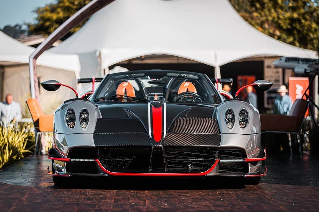 パガーニ・アウトモビリのインスタグラム：「The marvelous Roadster BC at the #montereycarweek  #pagani #discoveringbc #huayra #roadsterbc  #montereycarweek2019 #thequail #quail2019 #pebblebeachconcours @montereycarweek @thequailevents @paganinewportbeach 📸 @pagani_ty」