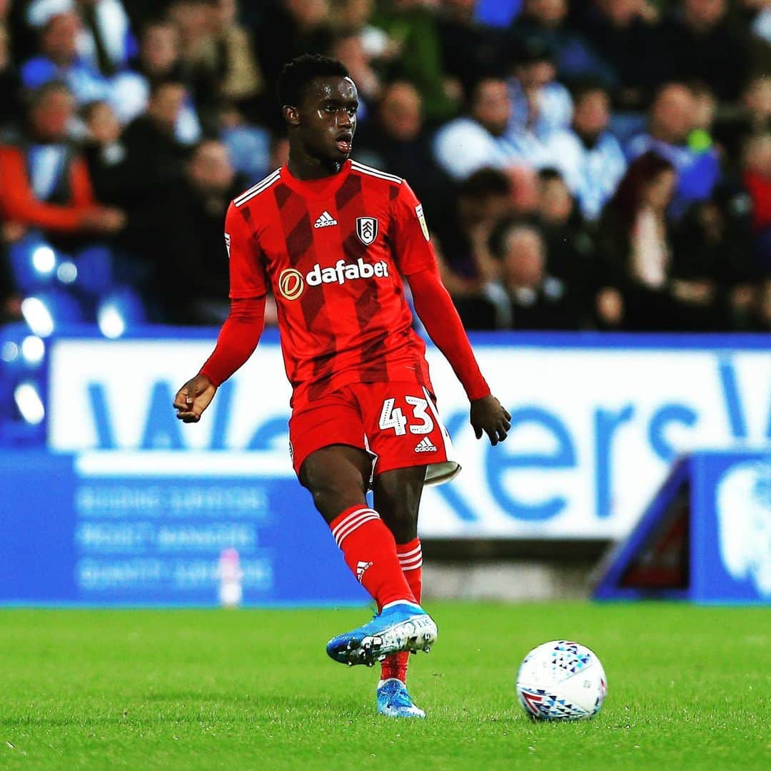 フラムFCさんのインスタグラム写真 - (フラムFCInstagram)「League debut done right. Man of the Match. 🦇 #OneOfOurOwn」8月19日 19時59分 - fulhamfc